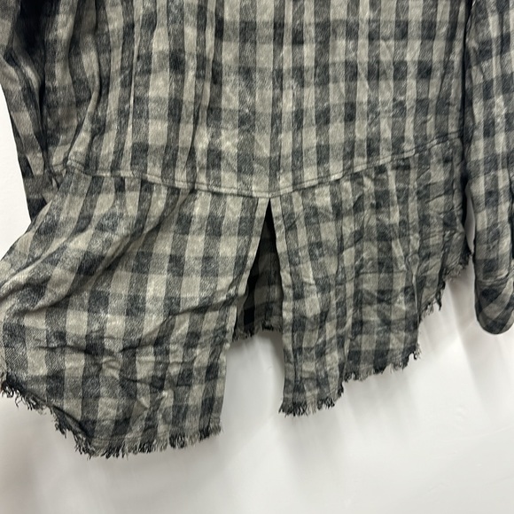Cloth & Stone black and gray check plaid button down shirt M - Picture 8 of 8